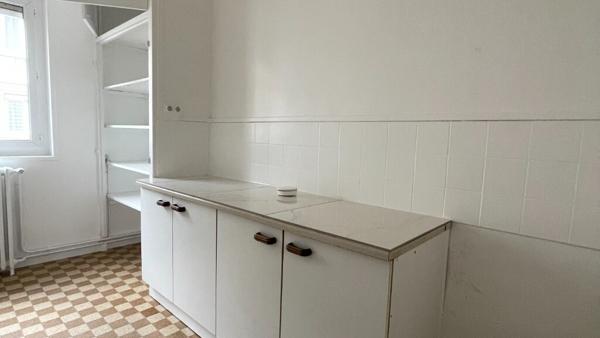 LOCATION D'UN APPARTEMENT T4 EN PLEIN COEUR D'ELBEUF