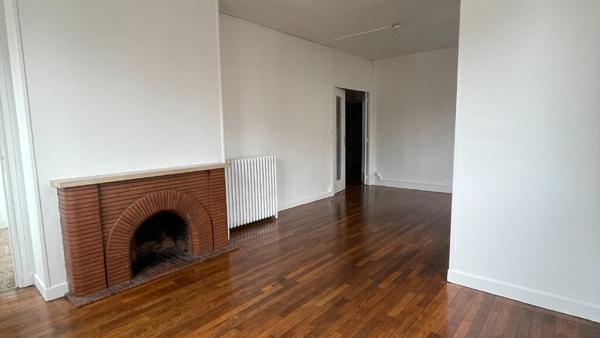LOCATION D'UN APPARTEMENT T4 EN PLEIN COEUR D'ELBEUF