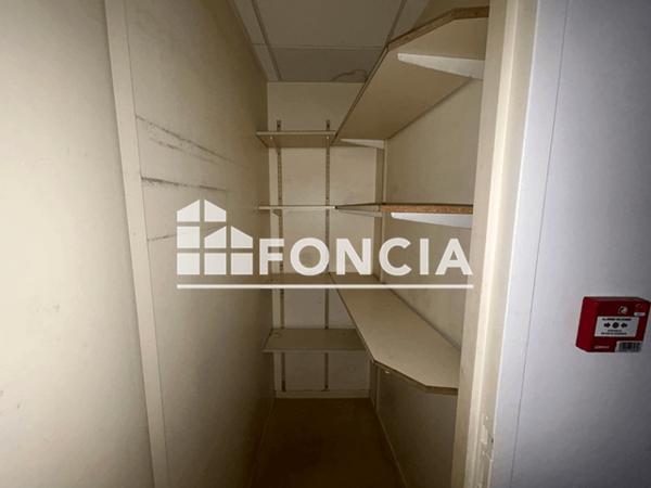 Location Local commercial 3 pièces 365 m² - 12 BOULEVARD GAMBETTA Cahors 46000