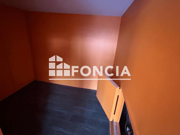 Location Local commercial 3 pièces 365 m² - 12 BOULEVARD GAMBETTA Cahors 46000