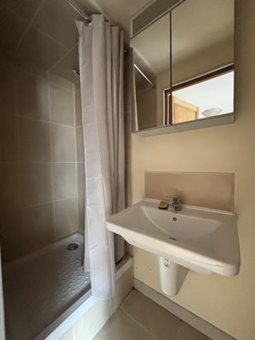 CHATILLON SUR SEINE( 21) Belle demeure de 1964 avec terrain de 2000m² bord de SEINE. Châtillon-sur-Seine (21400)