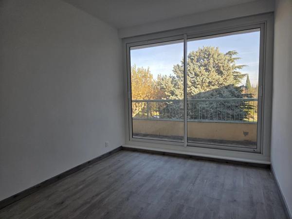 Location Appartement 5 pièces 88 m2 à Lapalud