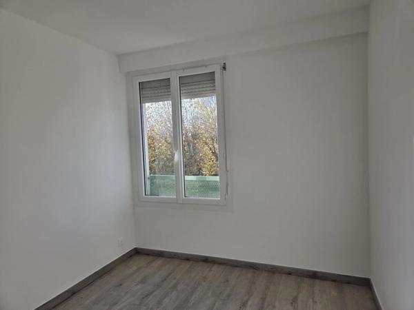 Location Appartement 5 pièces 88 m2 à Lapalud