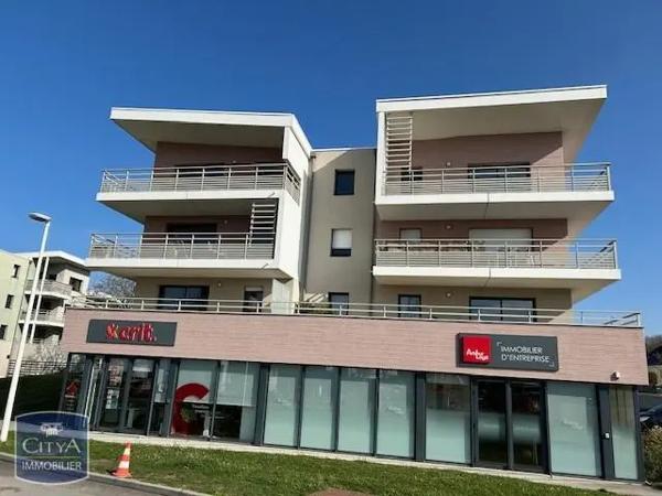 Appartement à louer 3 pièces 66.35m²