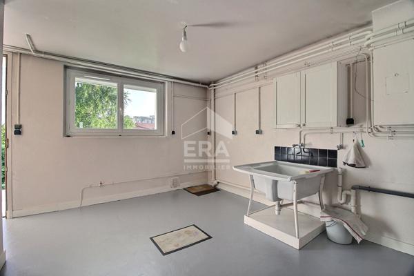 MAISON  DE 1965  PROCHE MONTJUZET ET CENTRE VILLE