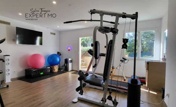 La Boissière (34150) Propriété de 305 m2 habitables