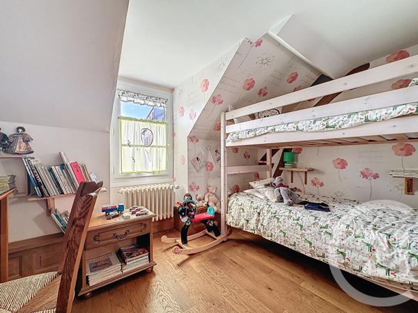 Maison à vendre  8 pièces - 224,80 m2 GRANDPUITS BAILLY CARROIS - 77