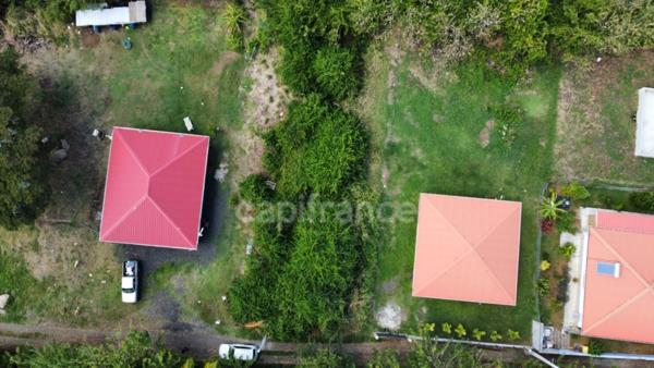Dpt Martinique (972), à vendre LE VAUCLIN terrain plat de 722 m²