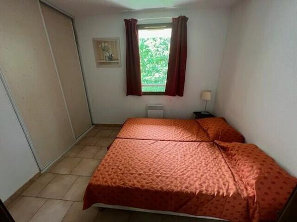 Appartement à vendre    3 pièces •  Barjac