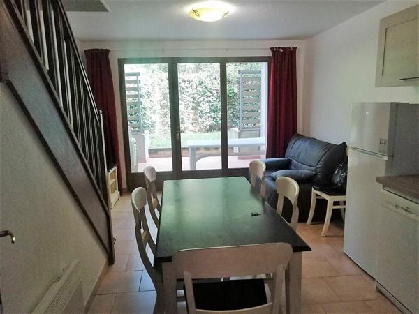 Appartement à vendre    3 pièces •  Barjac