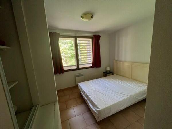 Appartement à vendre    3 pièces •  Barjac