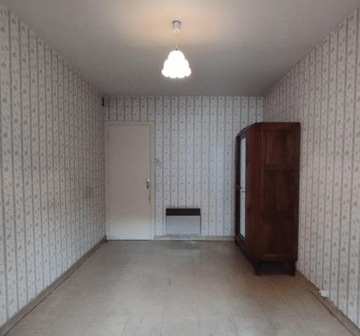 Appartement 64m² env. Lumineux, garage, cave.