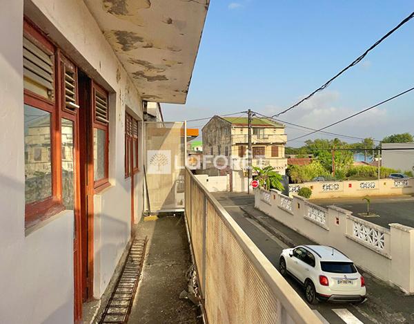 Achat maison Capesterre-Belle-Eau - 5 pièce(s) - 127 m² - 85 000 €