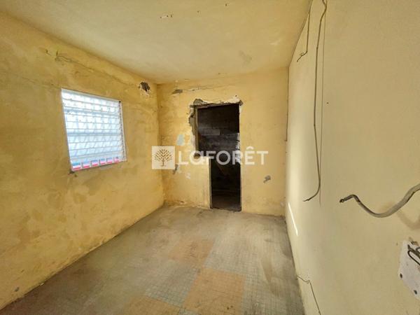 Achat maison Capesterre-Belle-Eau - 5 pièce(s) - 127 m² - 85 000 €