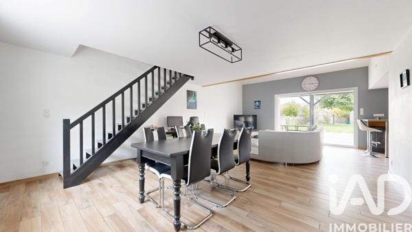 Maison à vendre 4 pièces 110 m² Le May-sur-Èvre