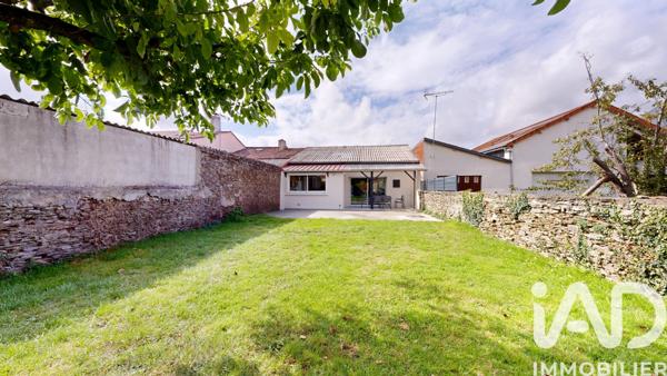 Maison à vendre 4 pièces 110 m² Le May-sur-Èvre