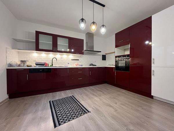 Appartement T3 d'environ 63m² au centre de Bessieres !