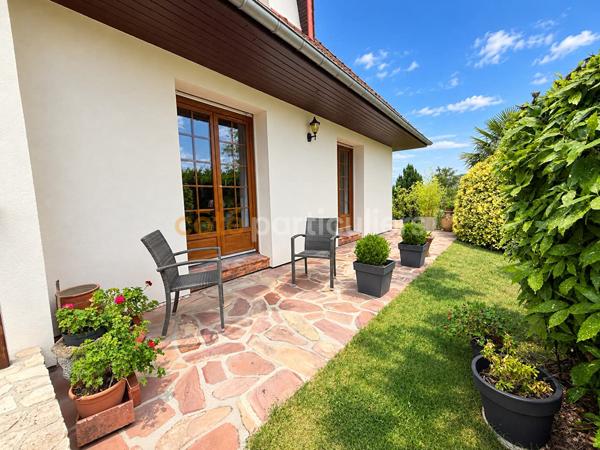 Vente
                Maison160 m² - 6 Pièces -
                    VERSON (14790)