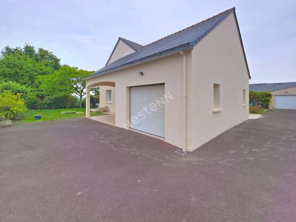 Maison A VENDRE au coeur du bourg de Saint Herblon, 4 chambres, jardin clos