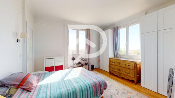 Maison 11 pièces 306 m2