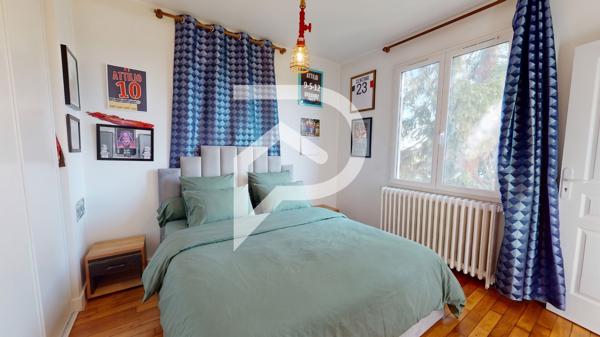 Maison 11 pièces 306 m2