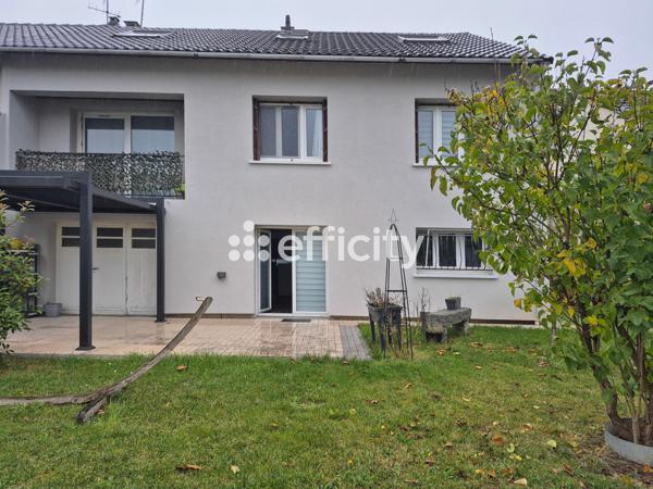 Maison 8 pièces - 150 m²