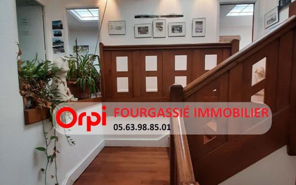 Immeuble à vendre    4 pièces •  Mazamet