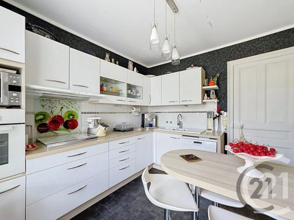 Maison à vendre  7 pièces - 135,56 m 2   MARTIGNY LES BAINS  - 88