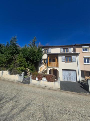 ROCHETAILLÉE – MAISON FAMILIALE AVEC TERRASSE PLEIN SUD + STUDIO INDÉPENDANT