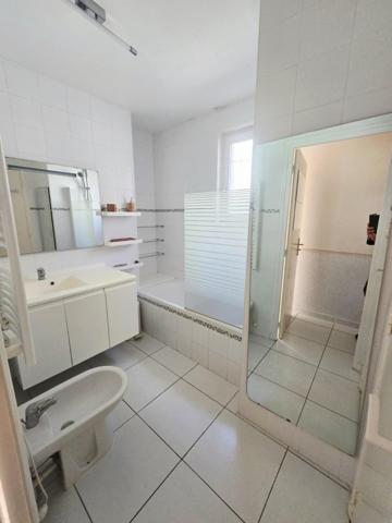 ROCHETAILLÉE – MAISON FAMILIALE AVEC TERRASSE PLEIN SUD + STUDIO INDÉPENDANT