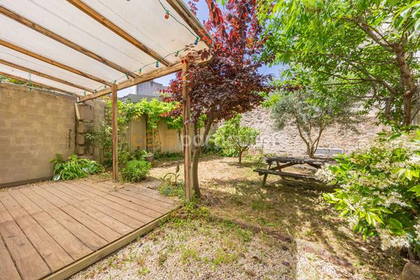 Vente
                Appartement91 m² - 4 Pièces -
                    NANTES (44000)