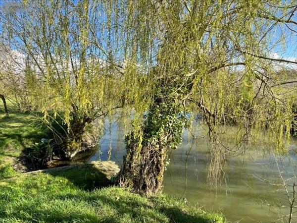Maison restaurée à vendre à Marans en Charente-Maritime (17230), ref : LE 459