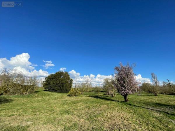 Maison restaurée à vendre à Marans en Charente-Maritime (17230), ref : LE 459