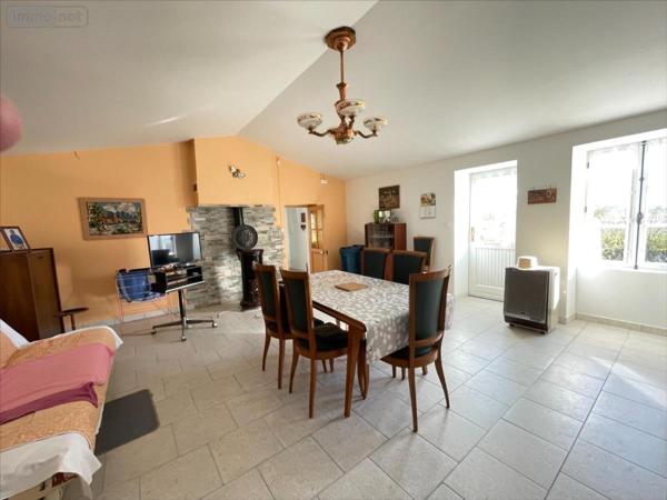 Maison restaurée à vendre à Marans en Charente-Maritime (17230), ref : LE 459