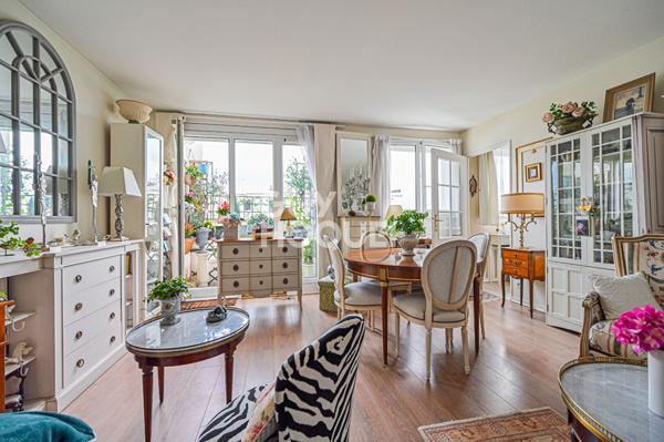 Bel appartement - Etage élevé - Balcon