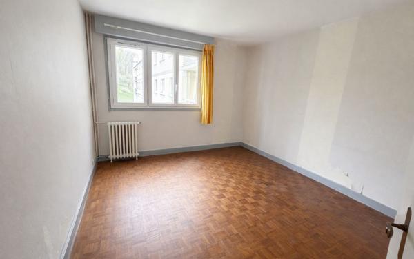 Appartement à vendre    3 pièces • 70 m2 Le Port-Marly