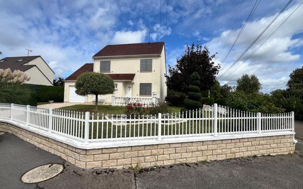 Maison à vendre    6 pièces •  Villiers-en-Lieu