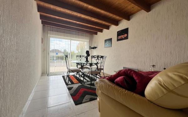 Maison à vendre    6 pièces •  Villiers-en-Lieu