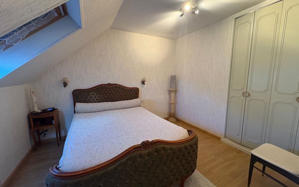 Maison à vendre    6 pièces •  Villiers-en-Lieu