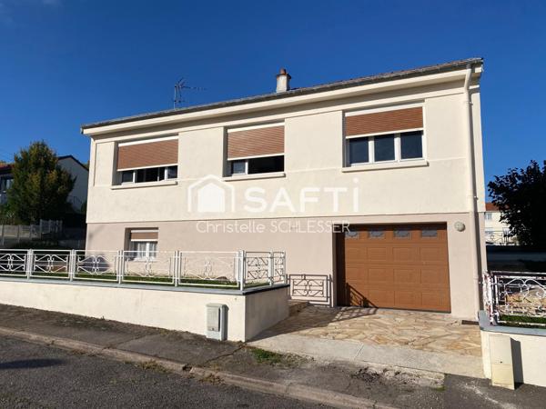 Maison individuelle sur sous-sol avec 93 m2 de terrasse et un terrain de 380 m2