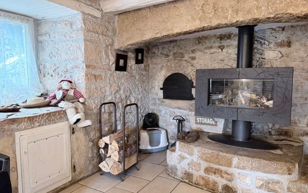 Maison à vendre    4 pièces •  Balsièges