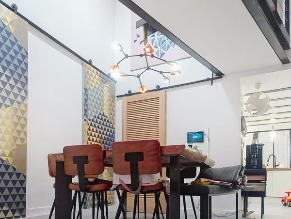 Aux portes de PARIS maison LOFT sans travaux avec parking privatif