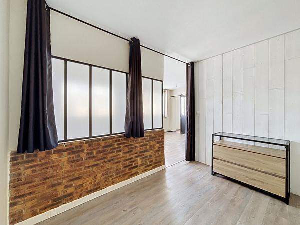 Appartement Laval 1 pièce(s) 35.52 m2