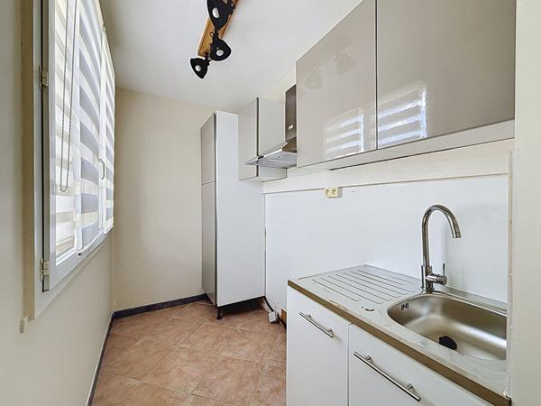 Appartement Laval 1 pièce(s) 35.52 m2