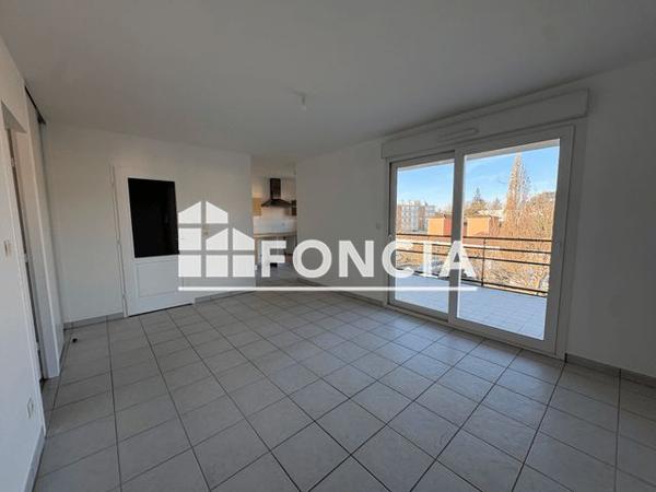 Location Appartement 2 pièces 46.15 m² - L'ILE 135 RUE POIZAT Montluel 01120