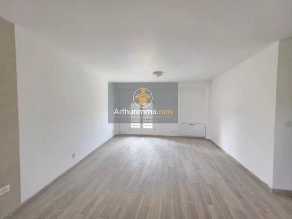 Vente Immeuble 8 pièces 176 m2 à Le Mesnil-Aubry