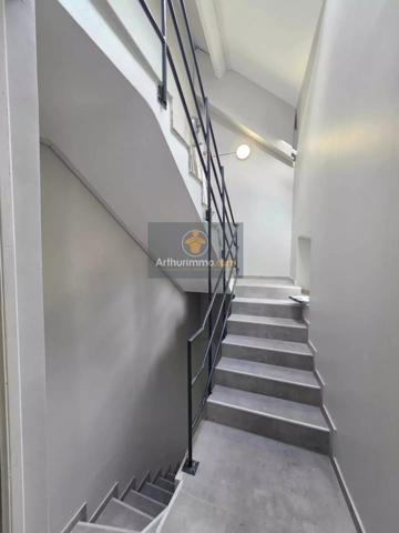 Vente Immeuble 8 pièces 176 m2 à Le Mesnil-Aubry