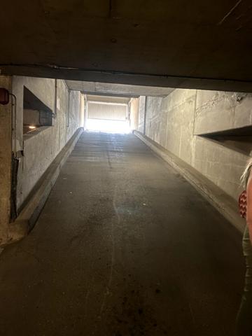 Location parking / box Beaumont-sur-Oise - 1 pièce(s) - 10 m² - 60 €/mois