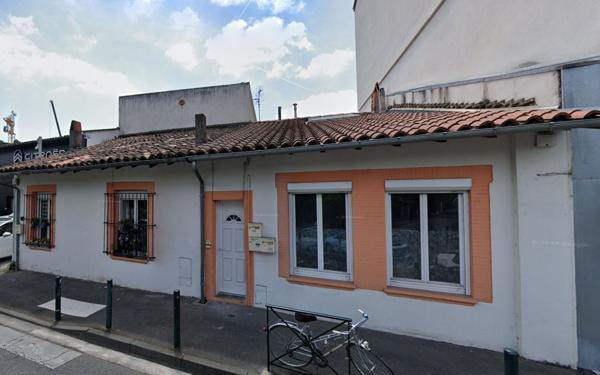 Immeuble à vendre    10 pièces •  Toulouse