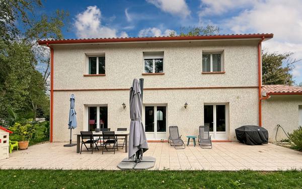 Maison à vendre    5 pièces •  Saint-Lys